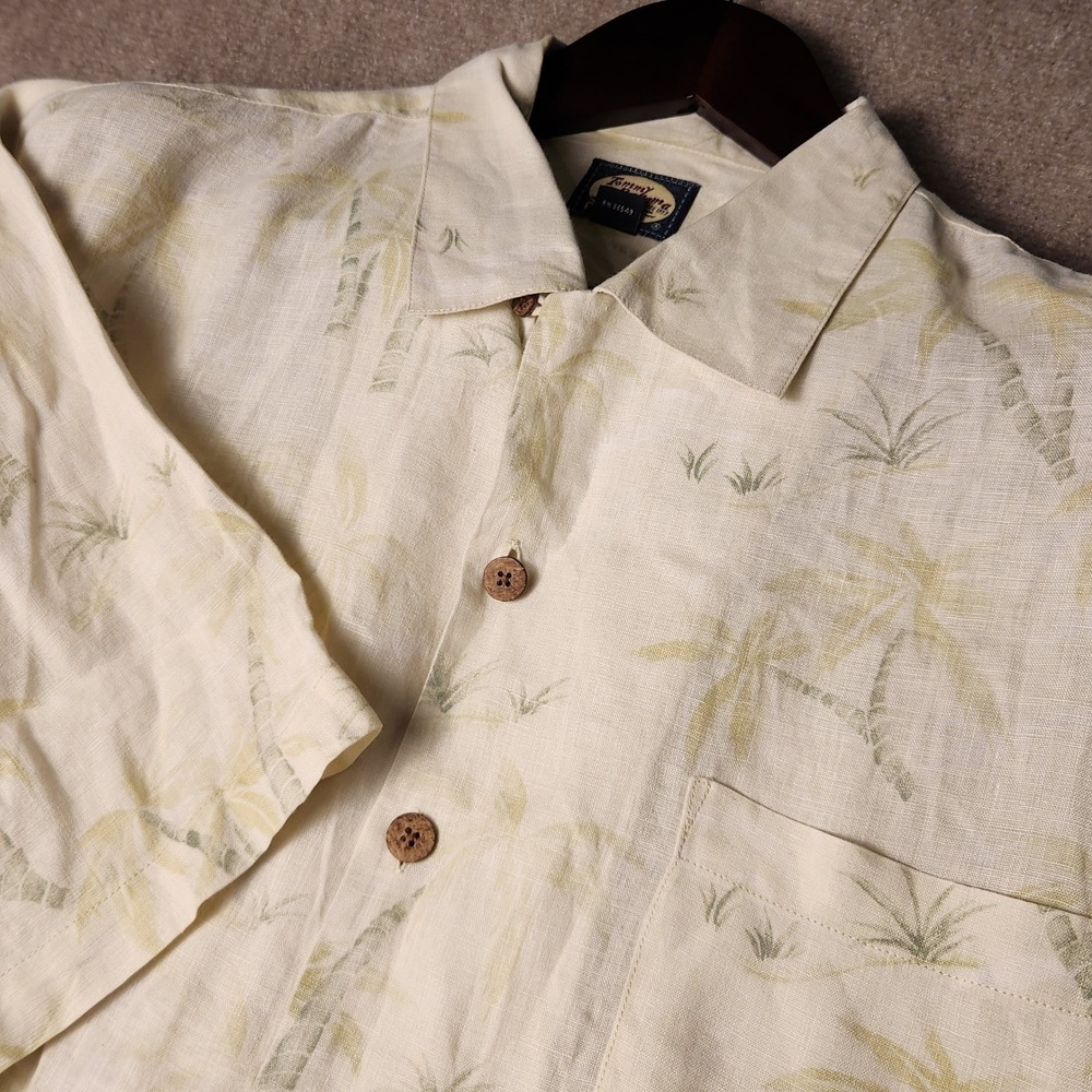Tommy Bahama Button Up Shirt Mens L Cream Green Linen Palm Tree Tropical Camp